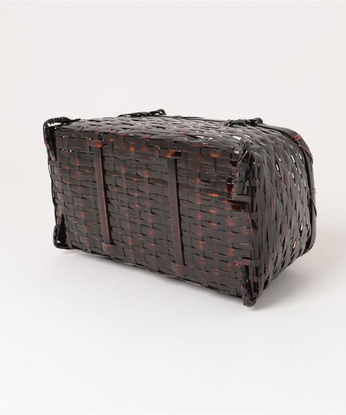 utatane(ウタタネ)の「竹かごバッグ+日本製注染生地あずま袋セット utatane 黒飴色 紺の川面(かごバッグ・レディース・ブラック・FREE)」の14枚目の写真