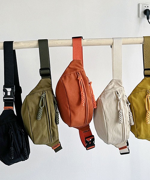 florist（フローリスト）の「キャンプノットダブルポケットボディーバッグ（ボディバッグ/ウエストポーチ・レディース・オレンジ/イエロー/グリーン/ホワイト/ブラック・FREE）」の6枚目の写真