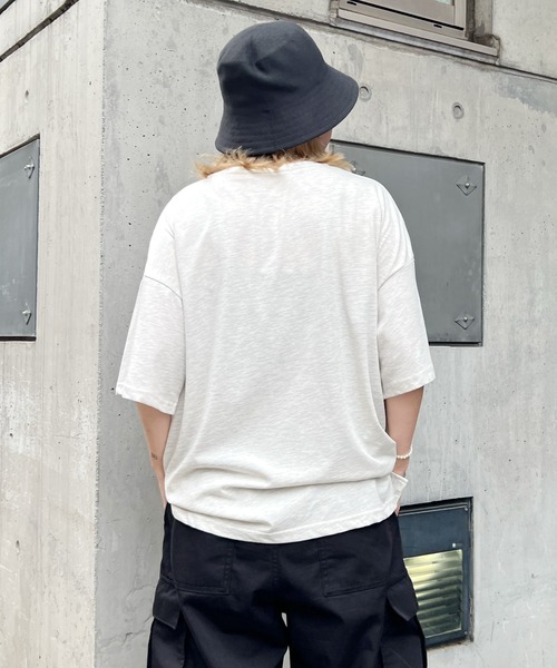 関税・送料込 BERLUTI 刺繍スクリット Tシャツ スクリット刺繍Tシャツ | ベルルッティ JP