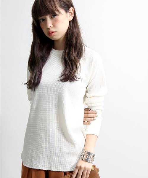 WEGO（ウィゴー）の「WEGO/ワッフルラウンドTシャツ（Tシャツ/カットソー・レディース・アイボリー/杢グレー/ブルー系その他/カーキ・FREE）」の2枚目の写真