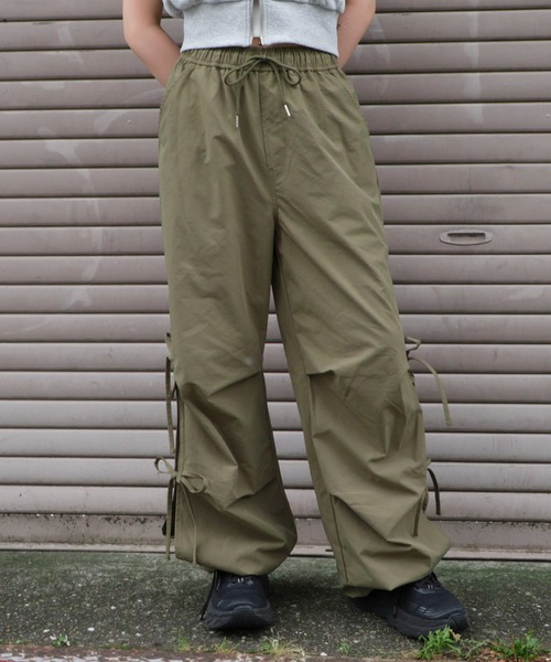 希少☆ゴア【goa】ウエストポーチ付パラシュートカーゴパンツ 多機能　y2k セール】WEGO/サイドリボンパラシュートパンツ（カーゴパンツ）｜WEGO