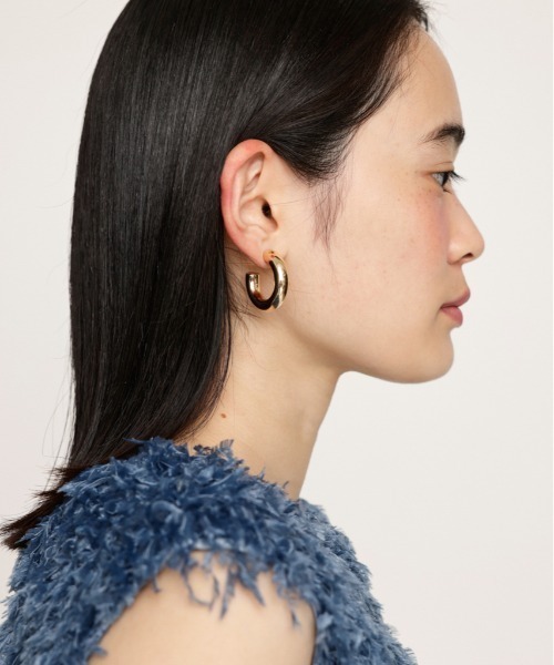 SLY（スライ）の「VOLUME HOOP P/EARRING ボリューム フープ ピアス（ピアス（両耳用）・レディース・ゴールド/シルバー・FREE）」の10枚目の写真