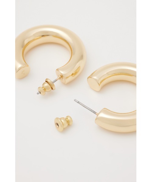 SLY（スライ）の「VOLUME HOOP P/EARRING ボリューム フープ ピアス（ピアス（両耳用）・レディース・ゴールド/シルバー・FREE）」の9枚目の写真