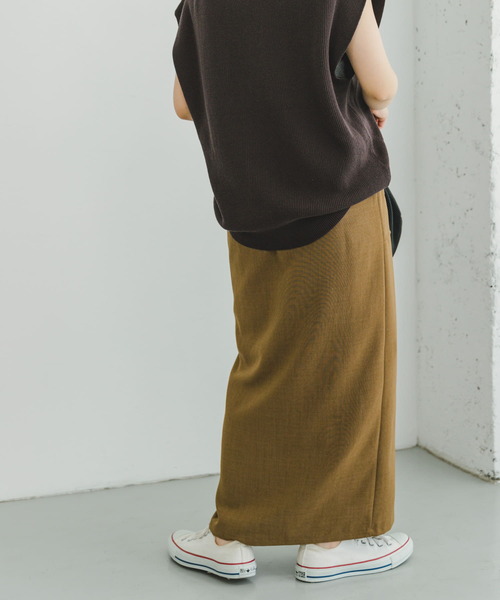 ITEMS URBANRESEARCH（アイテムズ アーバンリサーチ）の「リネンライクタイトスカート（スカート・レディース・グレー系その他/ブラック/キャメル・FREE）」の20枚目の写真
