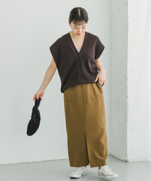 ITEMS URBANRESEARCH（アイテムズ アーバンリサーチ）の「リネンライクタイトスカート（スカート・レディース・グレー系その他/ブラック/キャメル・FREE）」の21枚目の写真