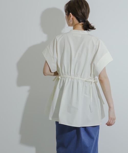 SENSE OF PLACE by URBAN RESEARCH（センスオブプレイスバイアーバンリサーチ）の「ウエストシャーリングペプラムブラウス（シャツ/ブラウス・レディース・オフホワイト/ブラック/ブルー・ONE）」の7枚目の写真