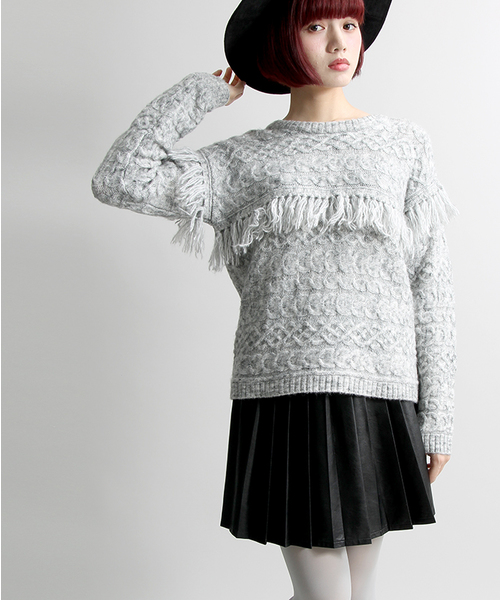 WEGO（ウィゴー）の「WEGO/シャイニープリーツミニスカート（スカート・レディース・シルバー/ブラック・FREE）」の2枚目の写真