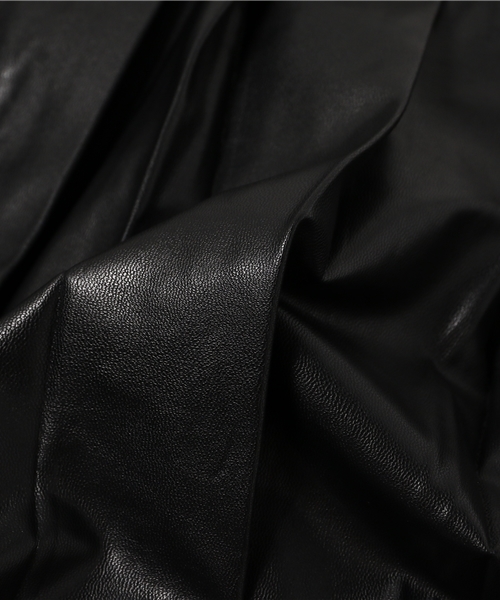 WEGO（ウィゴー）の「WEGO/シャイニープリーツミニスカート（スカート・レディース・シルバー/ブラック・FREE）」の8枚目の写真