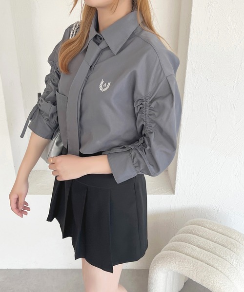 apres jour(アプレジュール)の「エンブレム2WAYタイシャツ【ZOZOTOWN限定アイテム】(シャツ/ブラウス・レディース・グレー/オフホワイト/サックスブルー・X-LARGE/フリー)」の20枚目の写真