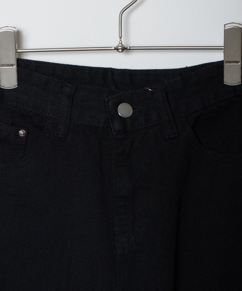 Chick（チック）の「Cut Out Straight Denim Pants / カットアウトストレートデニムパンツ（デニムパンツ・レディース・ブラック/ブルー・S/M/L）」の13枚目の写真