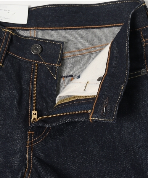 Levi's（リーバイス）の「511-CLASSIC-スリム/ダークカラー/12.7oz セルビッジデニム（デニムパンツ・メンズ・ダークインディゴブルー・28inch/33inch/34inch/29inch/30inch/32inch/31inch）」の5枚目の写真