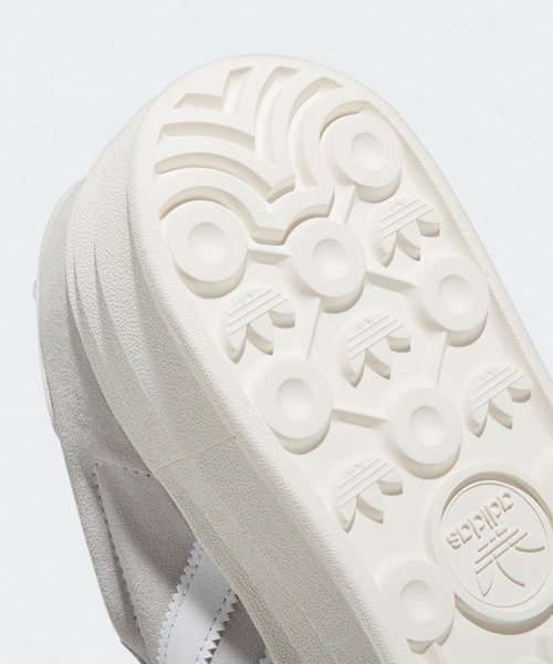 adidas(アディダス)の「adidas/アディダス GAZELLE BOLD W スニーカー(スニーカー・メンズ・グレー×ホワイト/ベージュ/クリーム/ピンク/ブラック・25/24.5/24/23.5/23/26/26.5/27/27.5/28)」の10枚目の写真