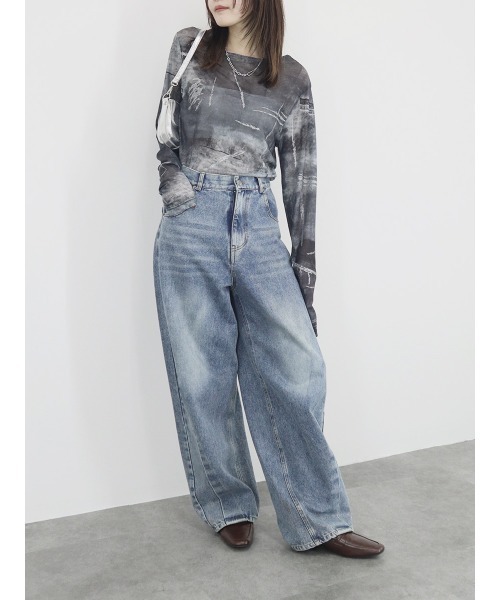 Reurie'(レウリィ)の「ルーズパターンシアートップ/loose pattern sheer top 長袖 クルーネック シースルー 透け感 インナー ニュアンス柄 マーブル模様 総柄 ラメ 大人カジュアル 韓国 水色 ライトブルー ブルー 黒 ブラック(Tシャツ/カットソー・レディース・ブラック/ブルー系その他・FREE)」の18枚目の写真