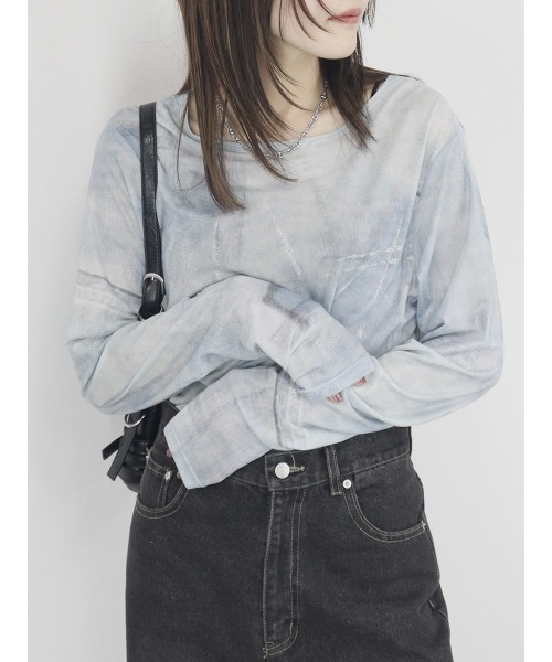Reurie'(レウリィ)の「ルーズパターンシアートップ/loose pattern sheer top 長袖 クルーネック シースルー 透け感 インナー ニュアンス柄 マーブル模様 総柄 ラメ 大人カジュアル 韓国 水色 ライトブルー ブルー 黒 ブラック(Tシャツ/カットソー・レディース・ブラック/ブルー系その他・FREE)」の10枚目の写真