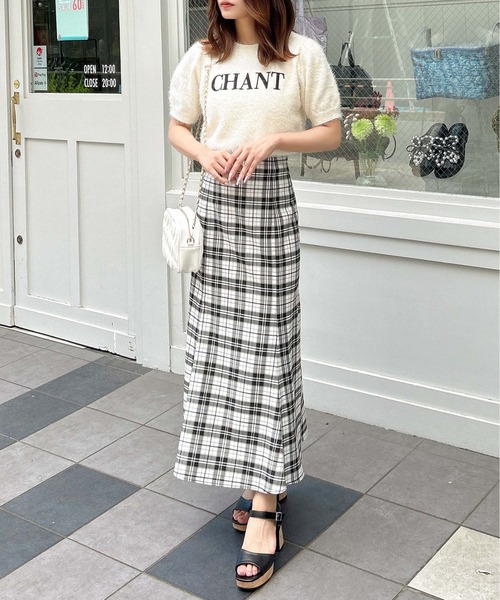 INGNI（イング）の「ロゴ刺しゅうフェザー半袖ニット（ニット/セーター・レディース・ピンク系2/グレー×ホワイト/ホワイト×ブラック/ブラック×ホワイト・M）」の15枚目の写真