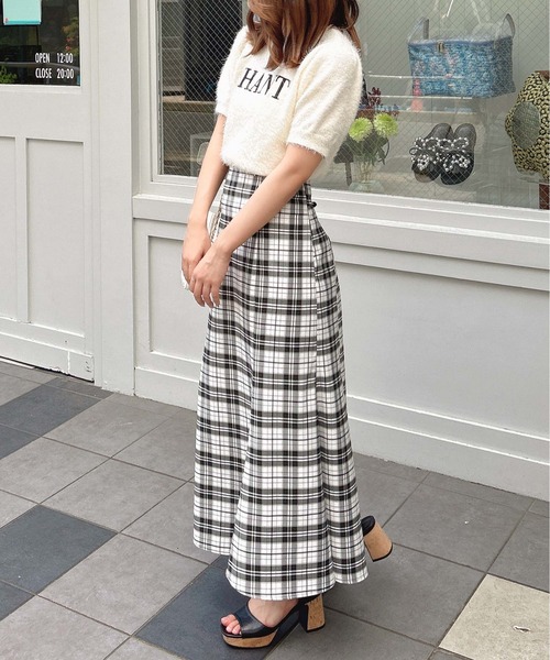 INGNI（イング）の「ロゴ刺しゅうフェザー半袖ニット（ニット/セーター・レディース・ピンク系2/グレー×ホワイト/ホワイト×ブラック/ブラック×ホワイト・M）」の16枚目の写真