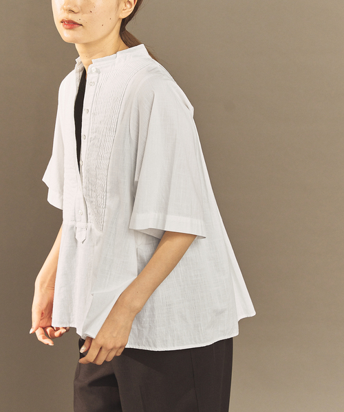 FRAMeWORK（フレームワーク）の「OUT OF FRAMe Khadi pintuck シャツ（シャツ/ブラウス・レディース・スミクロ/ホワイト・FREE）」の2枚目の写真