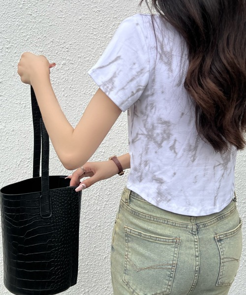 Achic(アシック)の「トップス(Tシャツ/カットソー・レディース・オフホワイト/アイボリー/ダークベージュ・M)」の15枚目の写真