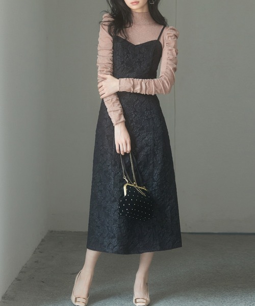 SAISON DE PAPILLON（セゾンドパピヨン）の「ジャガード生地バックスリットキャミワンピース（ワンピース・レディース・グレー/ブラック/ダークブラウン・S/M/L）」の7枚目の写真