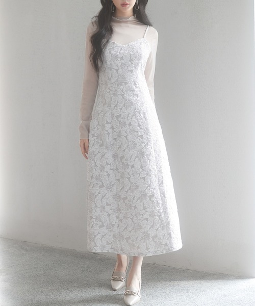 SAISON DE PAPILLON（セゾンドパピヨン）の「ジャガード生地バックスリットキャミワンピース（ワンピース・レディース・グレー/ブラック/ダークブラウン・S/M/L）」の11枚目の写真