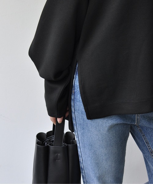 Meli rich(メリーリッチ)の「カーブスリーブフードプルオーバー(パーカー・レディース・ブラック/オフホワイト/チャコールグレー・FREE)」の19枚目の写真