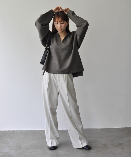 Meli rich(メリーリッチ)の「カーブスリーブフードプルオーバー(パーカー・レディース・ブラック/オフホワイト/チャコールグレー・FREE)」の4枚目の写真