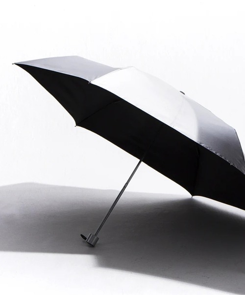 Waterfront（ウォーターフロント）の「銀行員の日傘 UVカット率99.9%以上【Waterfront】（折りたたみ傘・レディース・シルバー・F）」の4枚目の写真