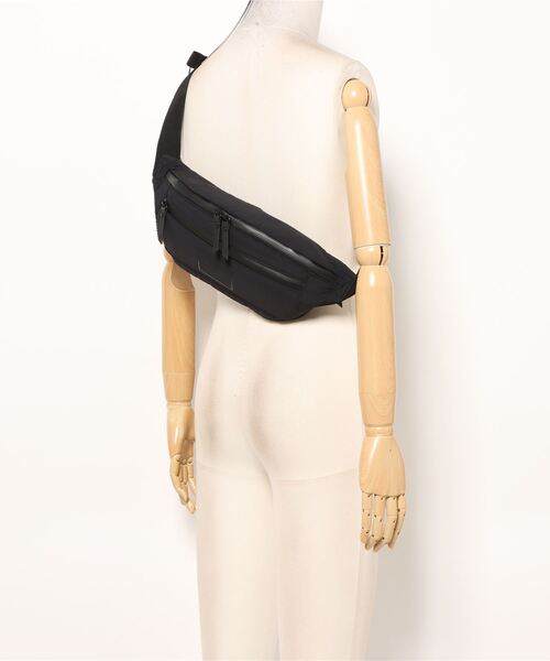 【セール】★MAKAVELIC★ GRAVITY WAIST BAG（ボディバッグ/ウエストポーチ）｜MAKAVELIC（マキャベリック）
