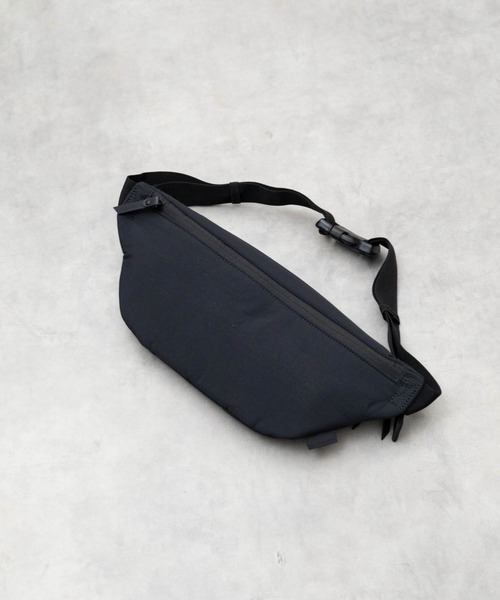 【セール】★MAKAVELIC★ GRAVITY WAIST BAG（ボディバッグ/ウエストポーチ）｜MAKAVELIC（マキャベリック）