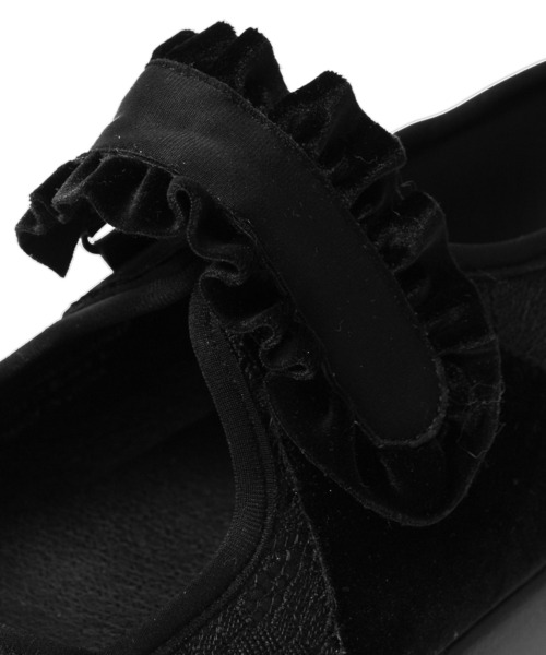 WEGO(ウィゴー)の「WEGO/レースアップベルクロシューズ(バレエシューズ・レディース・オフホワイト/ブラック・MEDIUM/LARGE)」の5枚目の写真