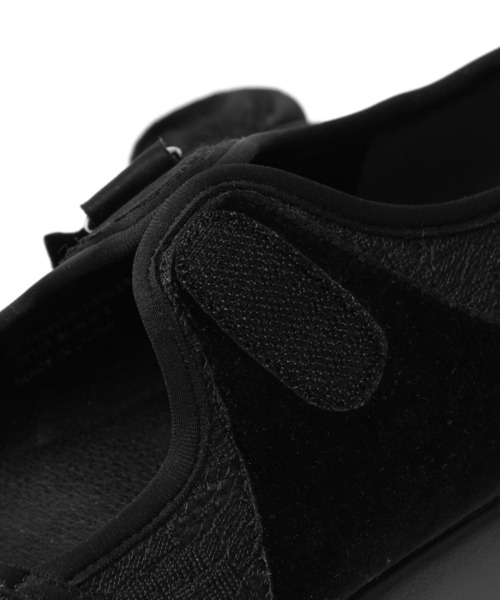 WEGO(ウィゴー)の「WEGO/レースアップベルクロシューズ(バレエシューズ・レディース・オフホワイト/ブラック・MEDIUM/LARGE)」の6枚目の写真