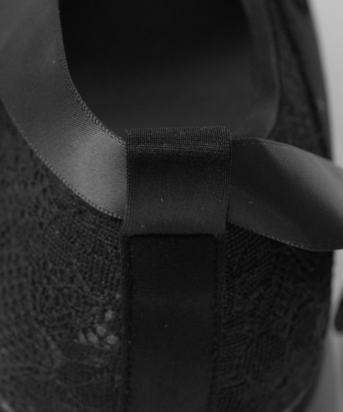 WEGO(ウィゴー)の「WEGO/レースアップベルクロシューズ(バレエシューズ・レディース・オフホワイト/ブラック・MEDIUM/LARGE)」の8枚目の写真