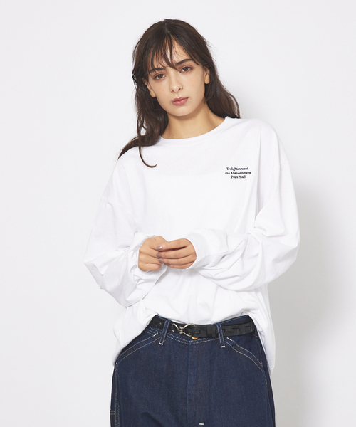 POLeR(ポーラー)の「【POLER/ポーラー】ENLIGHTENMENT L/S TEE/ワンポイント刺繍ロングTシャツ(Tシャツ/カットソー・メンズ・ホワイト/ブラック/ネイビー・M/XL/L)」の2枚目の写真