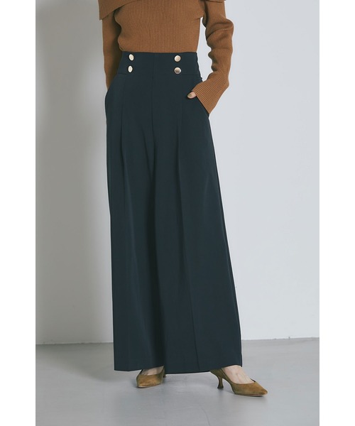 &. NOSTALGIA（アンドドットノスタルジア）の「釦デザインハイウエストタックパンツ（スラックス・レディース・グレー/ブラック・S/M）」の2枚目の写真