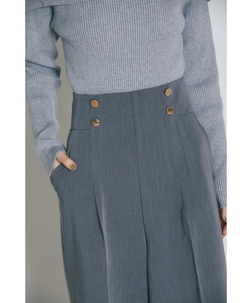 &. NOSTALGIA（アンドドットノスタルジア）の「釦デザインハイウエストタックパンツ（スラックス・レディース・グレー/ブラック・S/M）」の7枚目の写真