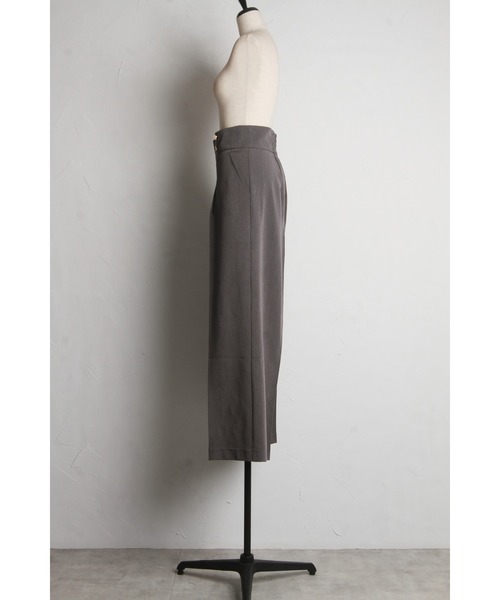 &. NOSTALGIA（アンドドットノスタルジア）の「釦デザインハイウエストタックパンツ（スラックス・レディース・グレー/ブラック・S/M）」の19枚目の写真