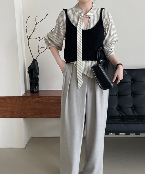 aimoha(アイモハ)の「ネクタイ風ストライプブラウス(シャツ/ブラウス・レディース・ホワイト・LARGE/MEDIUM)」の9枚目の写真