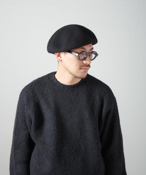 RACAL(ラカル)の「Classic Basque Beret / クラシックバスクベレー(ハンチング/ベレー帽・メンズ・ブラック/チャコールグレー/モカ/ネイビー・MEDIUM/LARGE)」の2枚目の写真