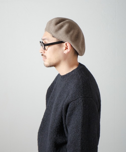 RACAL(ラカル)の「Classic Basque Beret / クラシックバスクベレー(ハンチング/ベレー帽・メンズ・ブラック/チャコールグレー/モカ/ネイビー・MEDIUM/LARGE)」の9枚目の写真