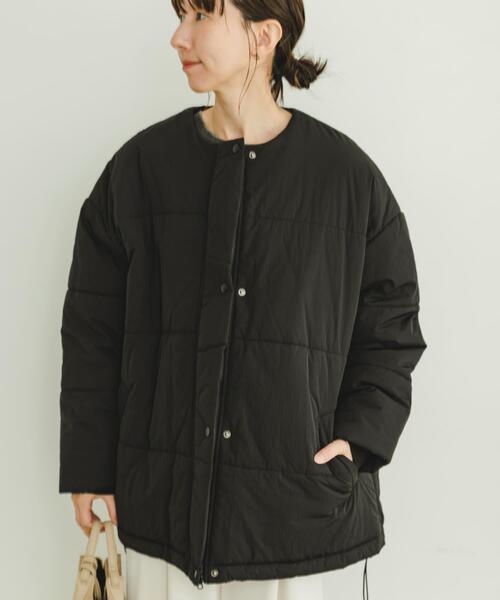 ITEMS URBANRESEARCH（アイテムズ アーバンリサーチ）の「中綿キルトオーバージャケット（ダウンジャケット/コート・レディース・ホワイト系その他/ブラック・FREE）」の4枚目の写真