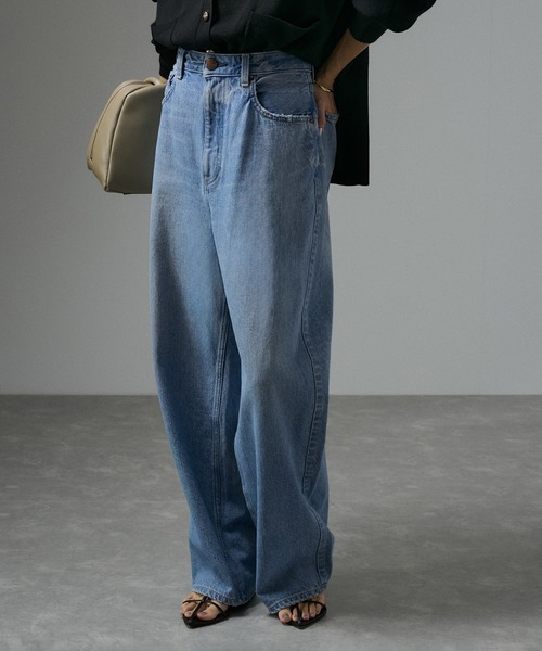 RED CARD TOKYO（レッドカード）の「【RED CARD TOKYO（レッドカードトーキョー）for SALON】別注Dakota/デニム（デニムパンツ・レディース・ブルー系その他4/サックスブルー・21/22/25/24/23）」の11枚目の写真