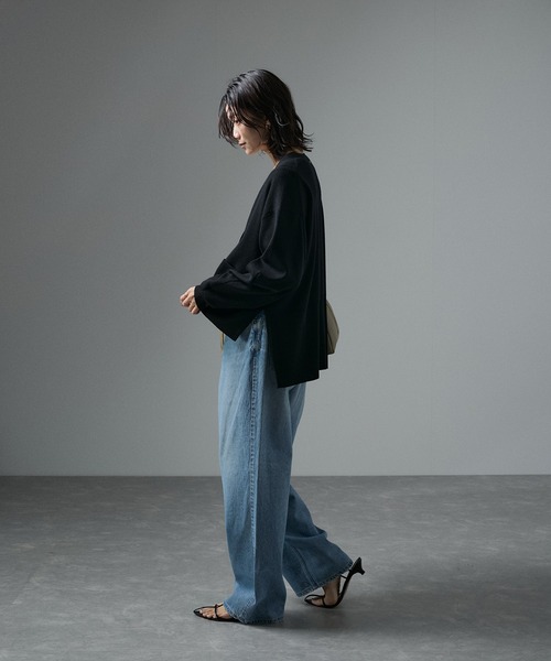 RED CARD TOKYO（レッドカード）の「【RED CARD TOKYO（レッドカードトーキョー）for SALON】別注Dakota/デニム（デニムパンツ・レディース・ブルー系その他4/サックスブルー・21/22/25/24/23）」の5枚目の写真