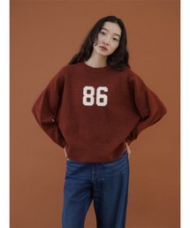 Wool-like number logo knit
