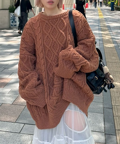 Alley Tokyo（アリートーキョー）の「モンスターケーブルニットプル