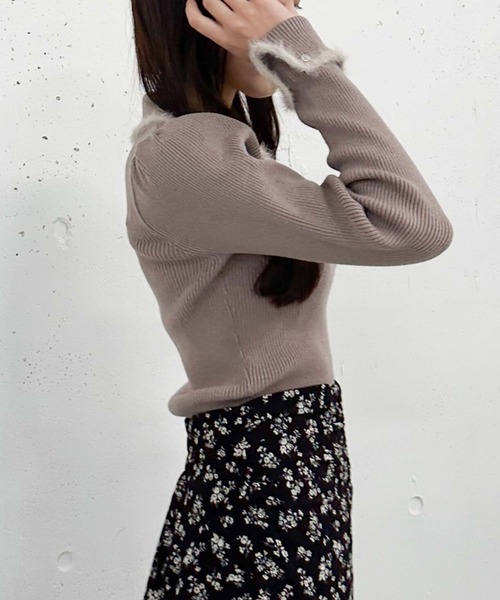 archives（アルシーヴ）の「フェザーパイピングカラーリブニット（ニット/セーター・レディース・ピンクベージュ/ブラック/アイボリー・MEDIUM）」の19枚目の写真