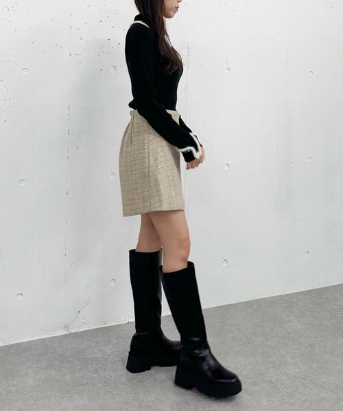 archives（アルシーヴ）の「フェザーパイピングカラーリブニット（ニット/セーター・レディース・ピンクベージュ/ブラック/アイボリー・MEDIUM）」の9枚目の写真