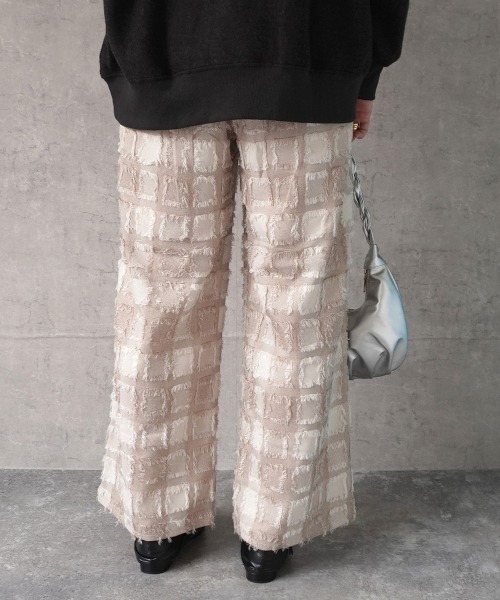SELECT LEVERY(セレクトリベリー)の「スクエアフリンジチェックイージーパンツ(その他パンツ・レディース・ブラック/ベージュ/ブラウン・MEDIUM)」の12枚目の写真