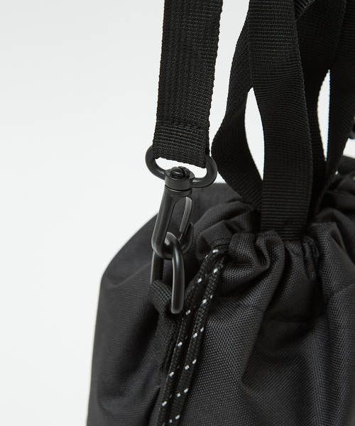 PENNEYS(ぺニーズ)の「【PENNEY'S / ペニーズ】THE FOX DRAWSTRING 2WAYBAG/ショルダー2WAYバッグ/ユニセックス/5L(ショルダーバッグ・メンズ・ブラック/ベージュ/ネイビー/カーキ・フリー)」の9枚目の写真