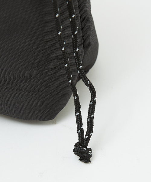 PENNEYS(ぺニーズ)の「【PENNEY'S / ペニーズ】THE FOX DRAWSTRING 2WAYBAG/ショルダー2WAYバッグ/ユニセックス/5L(ショルダーバッグ・メンズ・ブラック/ベージュ/ネイビー/カーキ・フリー)」の10枚目の写真