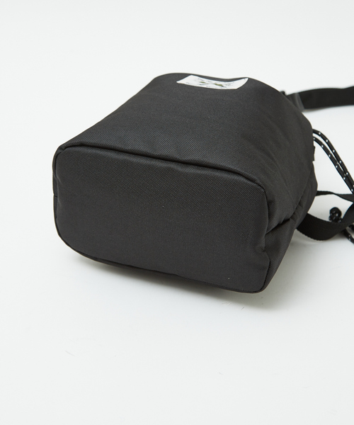 PENNEYS(ぺニーズ)の「【PENNEY'S / ペニーズ】THE FOX DRAWSTRING 2WAYBAG/ショルダー2WAYバッグ/ユニセックス/5L(ショルダーバッグ・メンズ・ブラック/ベージュ/ネイビー/カーキ・フリー)」の13枚目の写真